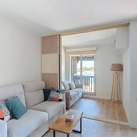 Boucau : T2 6 Pers Avec Piscine, Parking - Fr-1-857-34